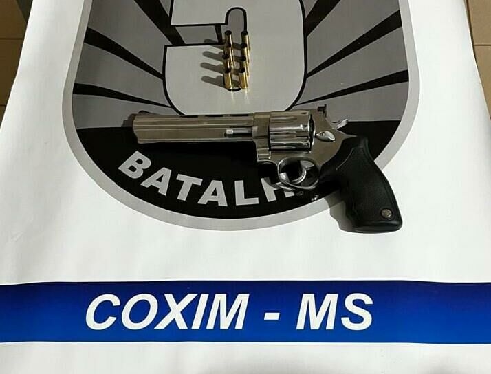 Imagem de compartilhamento para o artigo Legítima defesa: Homem é levado para delegacia após disparar arma de fogo para se defender de suspeito de furto em Coxim da MS Todo dia